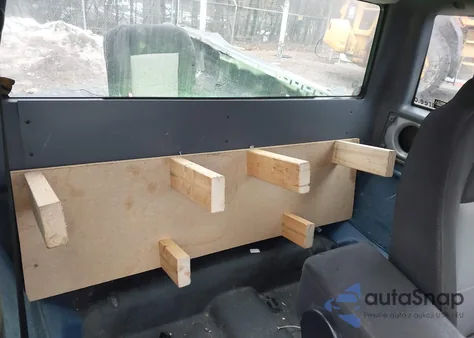 2005 Ford Ranger Edge/Stx/Xl/Xlt from USA, damaged, VIN 1FTYR14U85PB11261